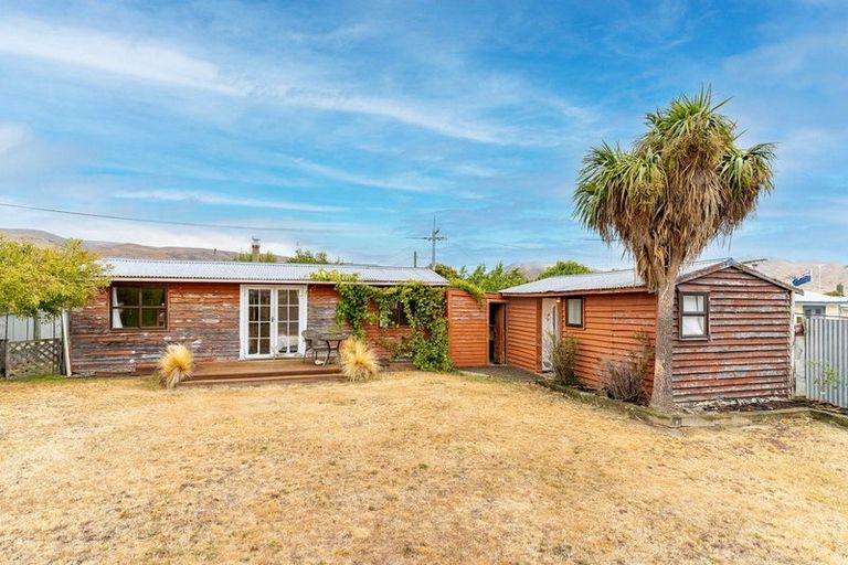 Photo of property in 17 Lindis Crescent, Otematata, 9412