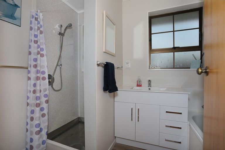 Photo of property in 153a High Street, Bulls, 4818