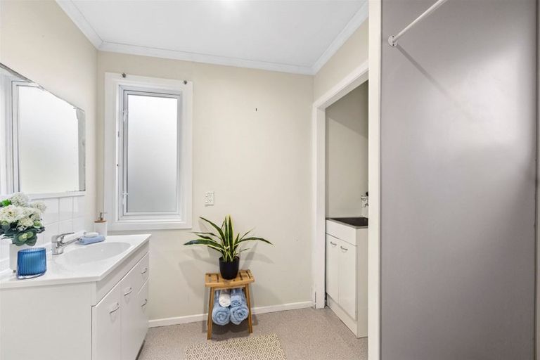 Photo of property in 259 Carrington Street, Vogeltown, New Plymouth, 4310