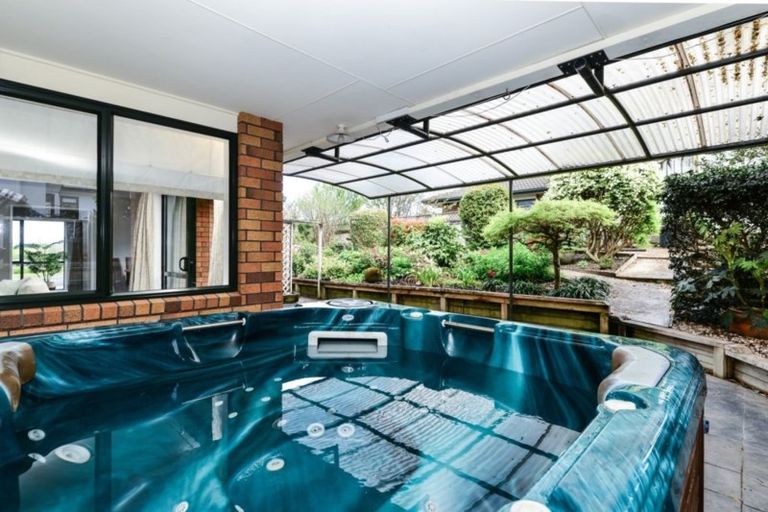 Photo of property in 68 Ayrshire Drive, Grandview Heights, Hamilton, 3200