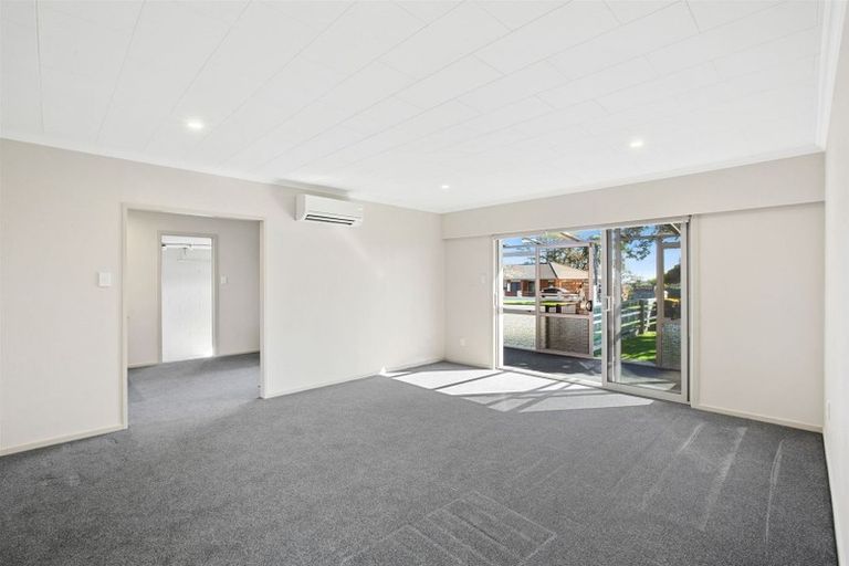 Photo of property in 19a Truby King Street, Merrilands, New Plymouth, 4312