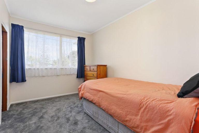 Photo of property in 251 Rangatira Road, Beach Haven, Auckland, 0626