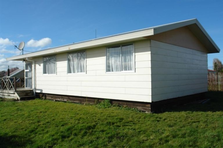 Photo of property in 19a Hussey Street, Waverley, 4510