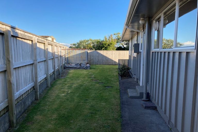 Photo of property in 8 Evelyn Place, Welbourn, New Plymouth, 4310
