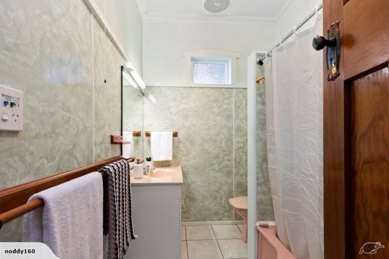 Photo of property in 132 William Street, Petone, Lower Hutt, 5012