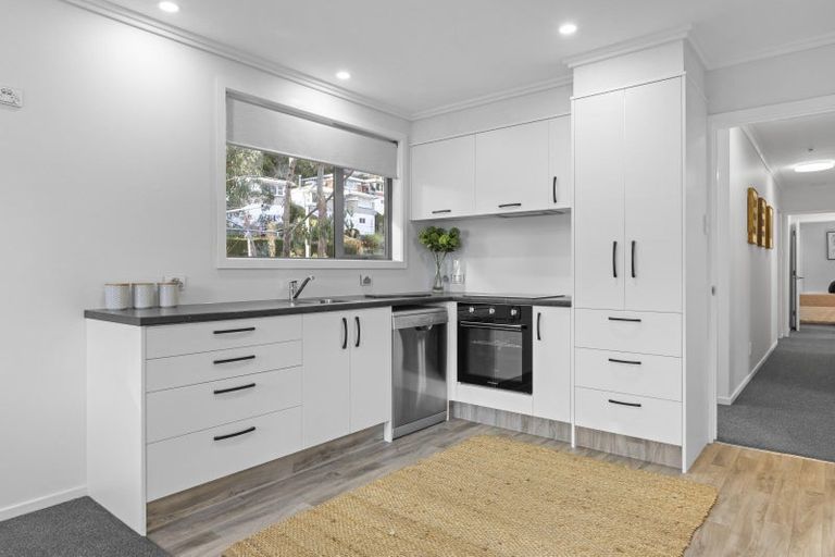 Photo of property in 2 Rose Drive, Concord, Dunedin, 9018