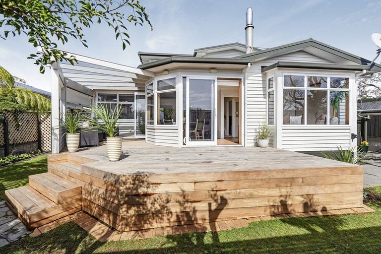 Photo of property in 11 George Street, Lower Vogeltown, New Plymouth, 4310