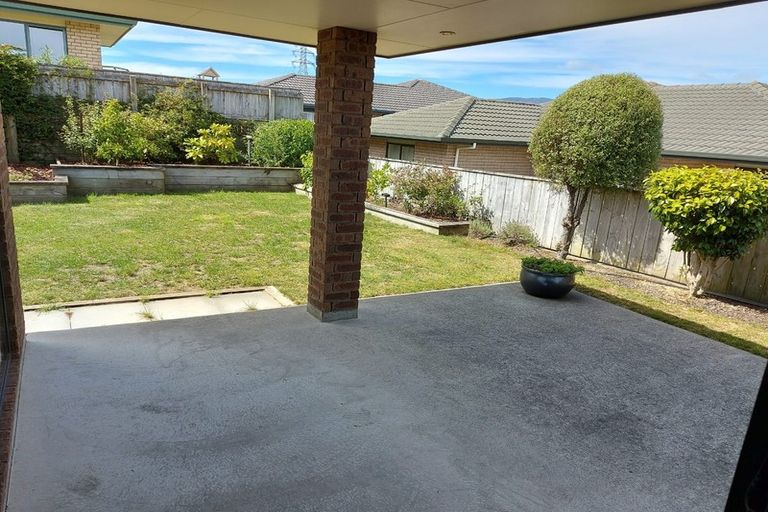 Photo of property in 50 Percy Kinsman Crescent, Riverstone Terraces, Upper Hutt, 5018