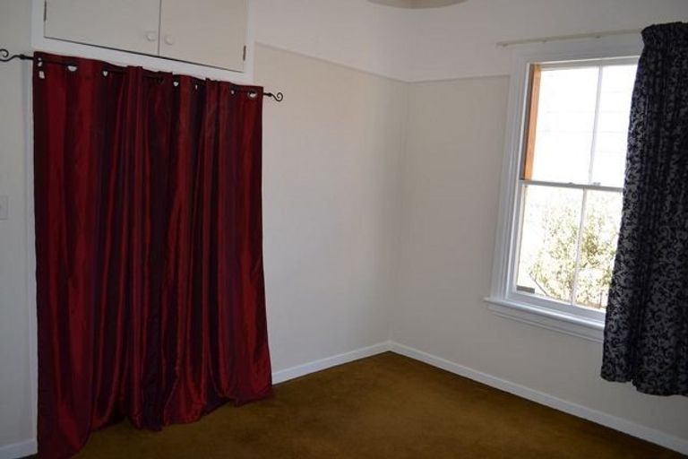 Photo of property in 6 Cardall Street, Newtown, Wellington, 6021