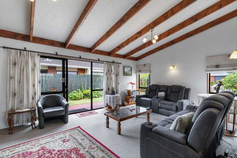 Photo of property in 21 Kotare Crescent, Maunu, Whangarei, 0110