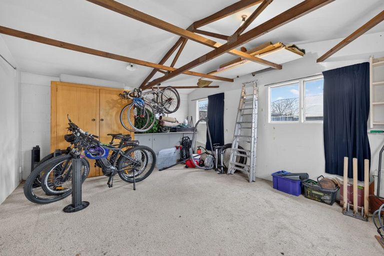 Photo of property in 77 Tomes Road, St Albans, Christchurch, 8052