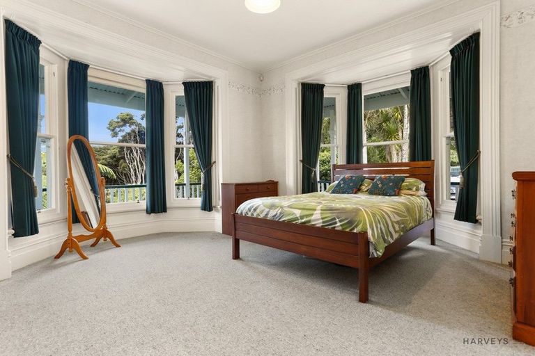 Photo of property in 227 Forest Hill Road, Waiatarua, Auckland, 0612