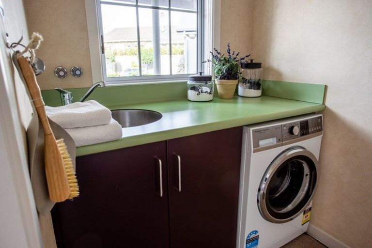 Photo of property in 2 Rexwood Estate, Carterton, 5713