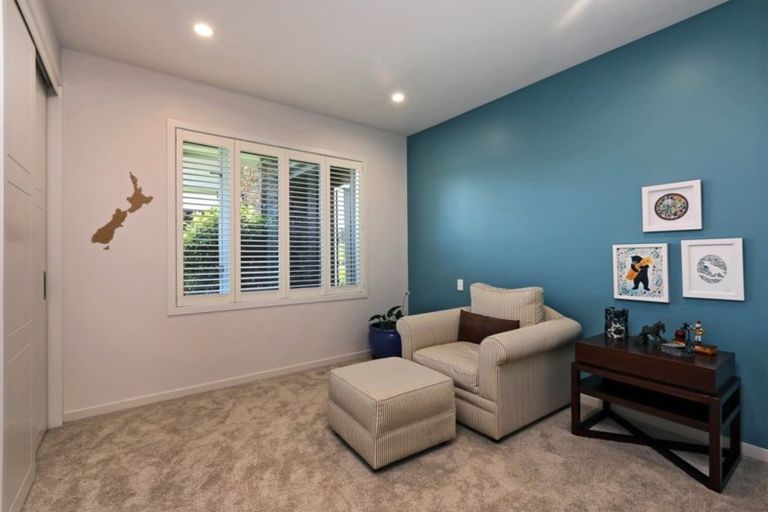 Photo of property in 140 Eskridge Drive, Eskdale, Napier, 4182