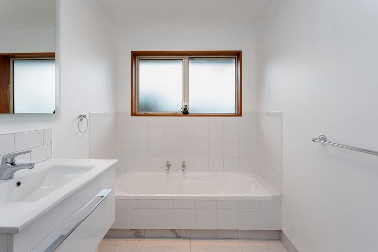 Photo of property in 70 Church Street, Oxford, 7430