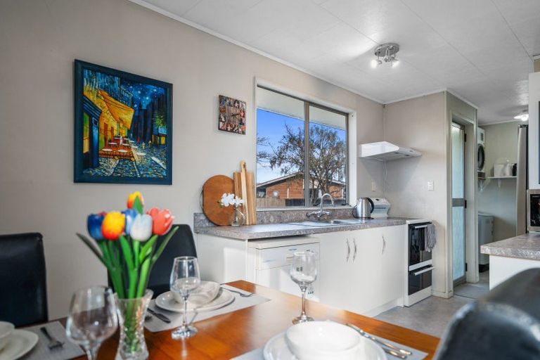 Photo of property in 47a Kawaha Point Road, Fairy Springs, Rotorua, 3015