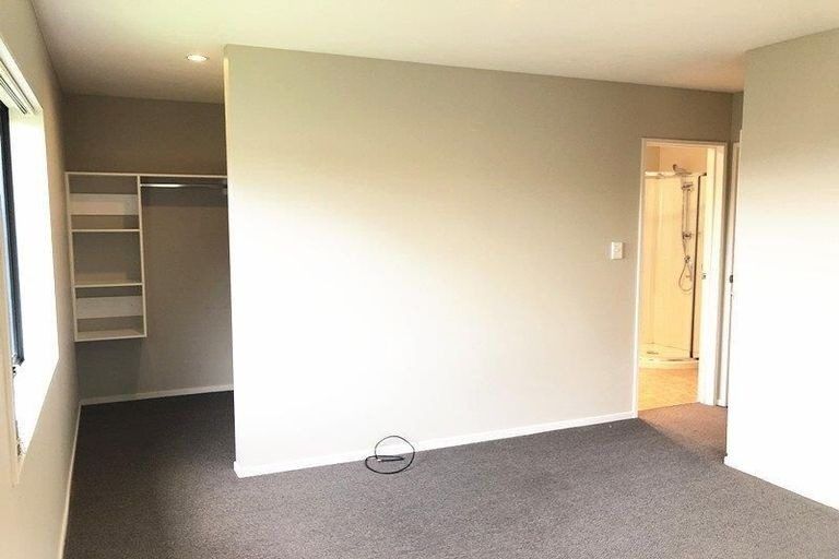 Photo of property in 160 Keri Vista Rise, Papakura, 2110