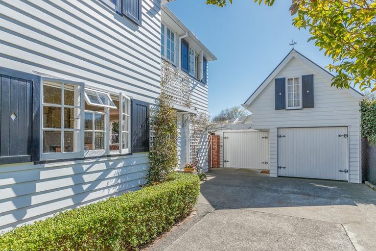 Photo of property in 23 Elmira Avenue, Hokowhitu, Palmerston North, 4410