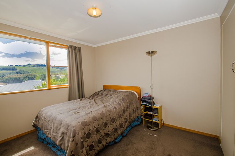 Photo of property in 15 Tomkins Street, Green Island, Dunedin, 9018