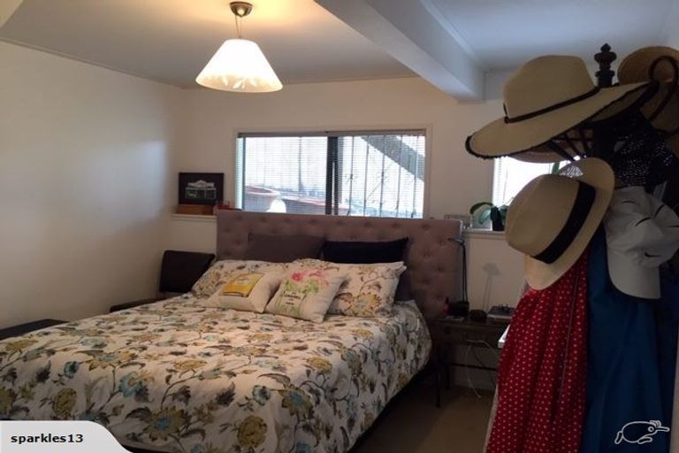 Photo of property in 59 East Coast Road, Castor Bay, Auckland, 0620