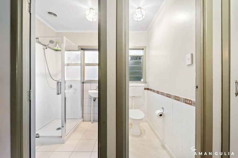 Photo of property in 4 Sunnyside Road, Sunnyvale, Auckland, 0612