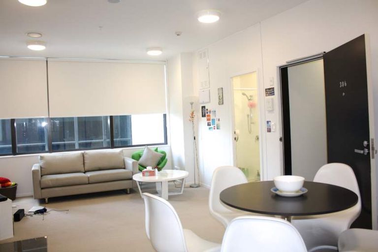 Photo of property in Twin Towers, 306/17 Putney Way, Manukau, Auckland, 2104