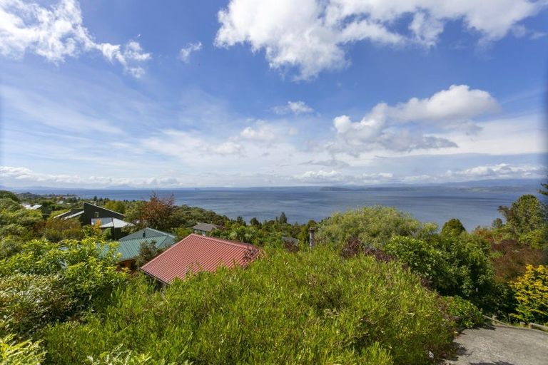 Photo of property in 13 Kamahi Terrace, Omori, Turangi, 3381