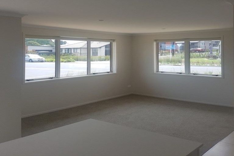 Photo of property in 1 Traverse Lane, Omokoroa, 3114