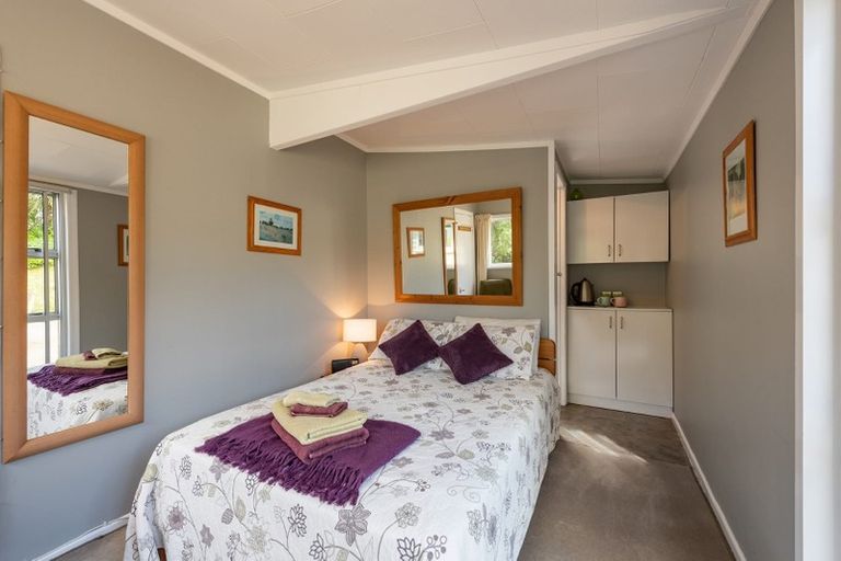 Photo of property in 12 Tobruk Street, Karori, Wellington, 6012