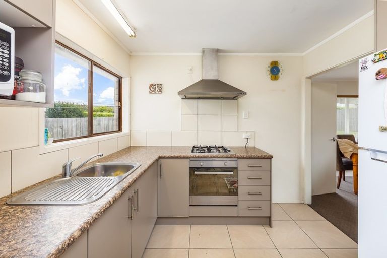 Photo of property in 3/11 Abercrombie Street, Howick, Auckland, 2014