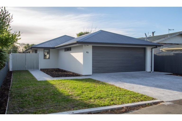 Photo of property in 41 Ascot Avenue, North New Brighton, Christchurch, 8083