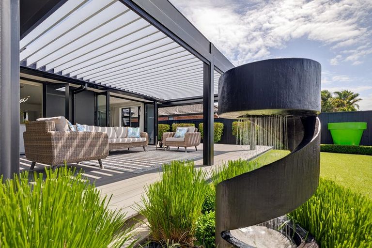 Photo of property in 52 Carrington Drive, Papamoa Beach, Papamoa, 3118