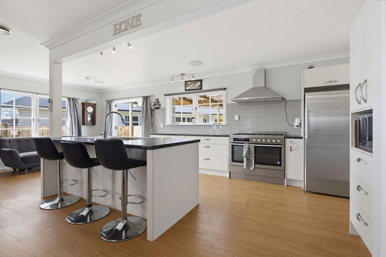 Photo of property in 35 Fitzroy Avenue, Fitzroy, Hamilton, 3206