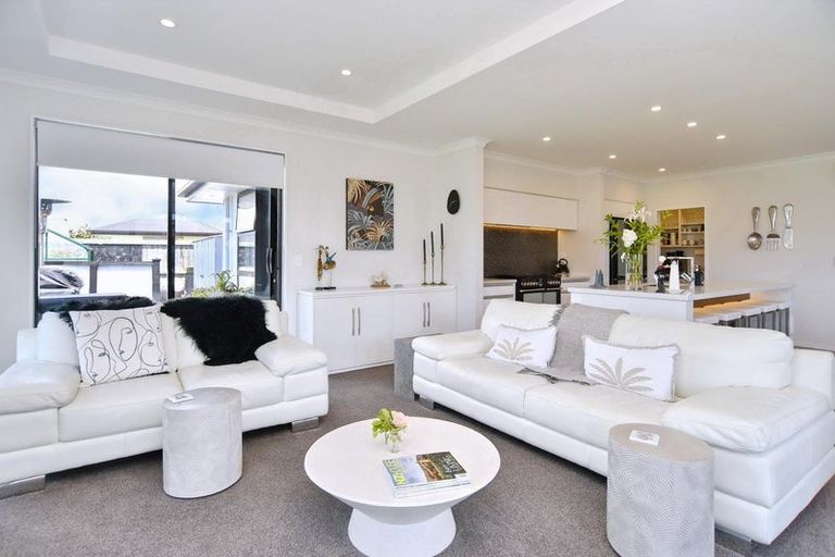 Photo of property in 19 Ballinger Place, Kaiapoi, 7630