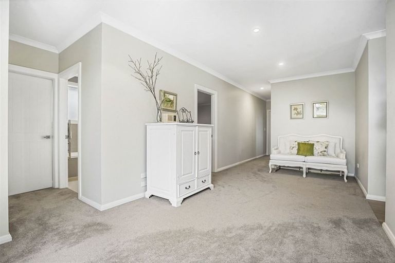 Photo of property in 21 Longbow Terrace, Flagstaff, Hamilton, 3210