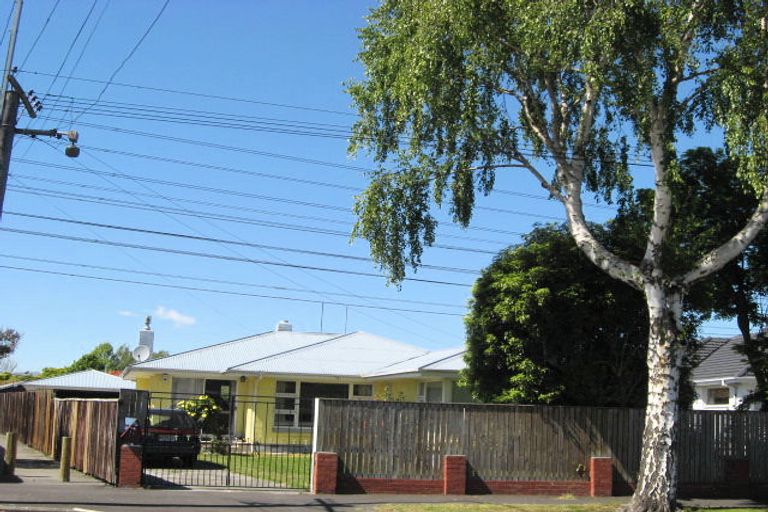 Photo of property in 19 Kendal Avenue, Burnside, Christchurch, 8053