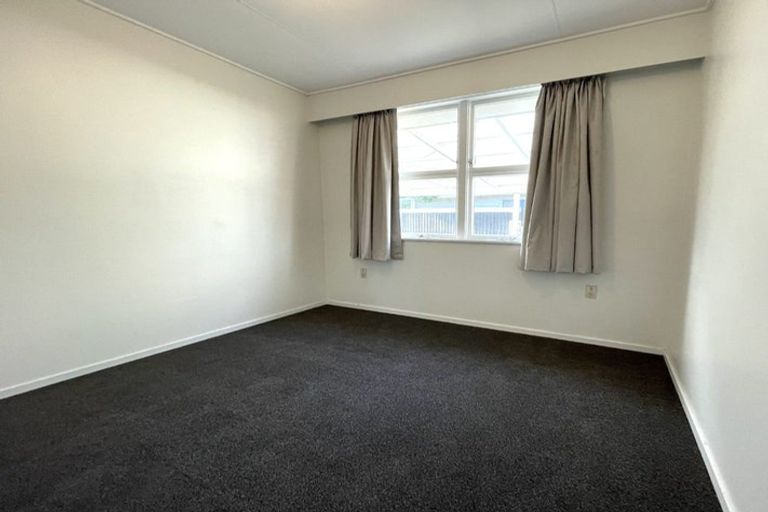 Photo of property in 48 Upham Street, Havelock North, 4130