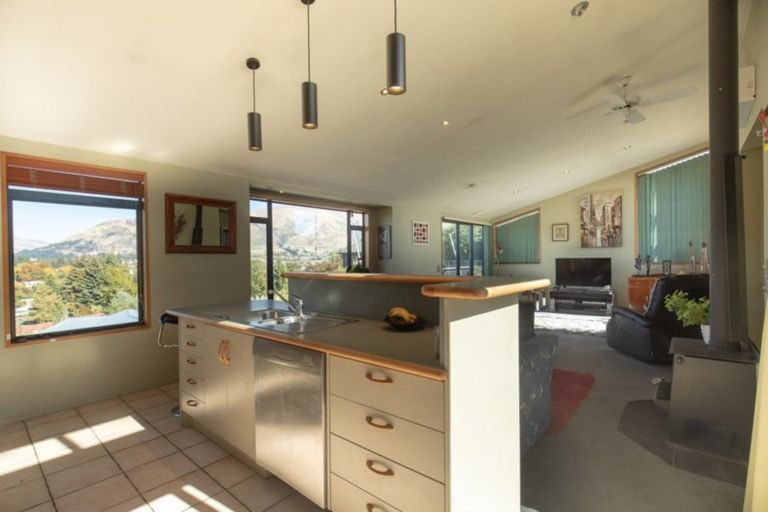Photo of property in 30 Plantation Road, Wanaka, 9305