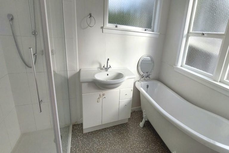 Photo of property in 490 Waitoki Road, Wainui, Silverdale, 0994