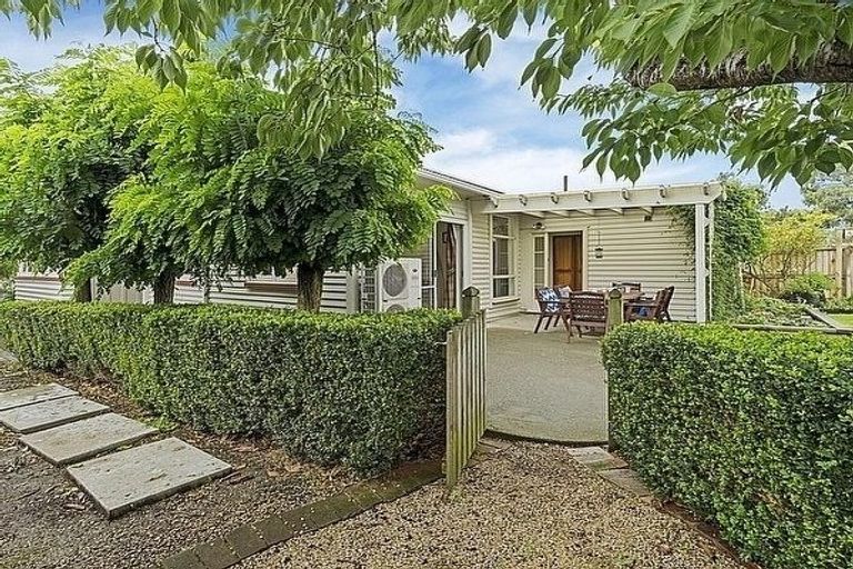 Photo of property in 70 Richardson Terrace, Woolston, Christchurch, 8023