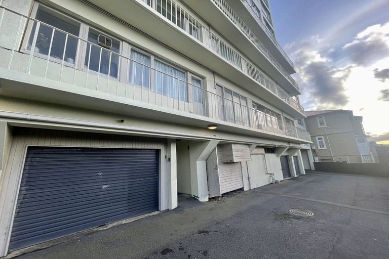 Photo of property in 31/125 Grant Road, Thorndon, Wellington, 6011