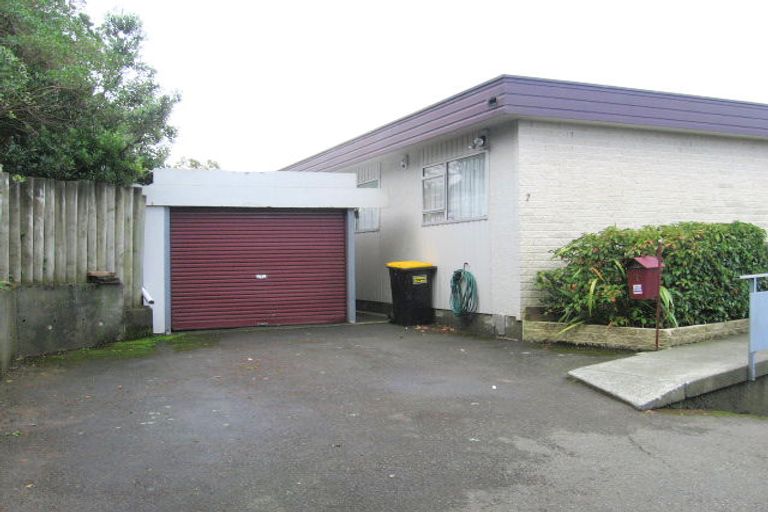 Photo of property in 7 Tree Top Lane, Paparangi, Wellington, 6037