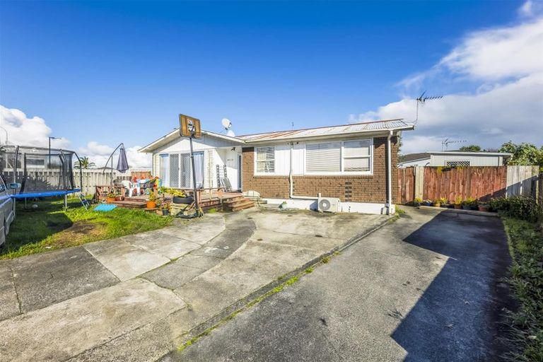 Photo of property in 104 Rowandale Avenue, Manurewa, Auckland, 2102