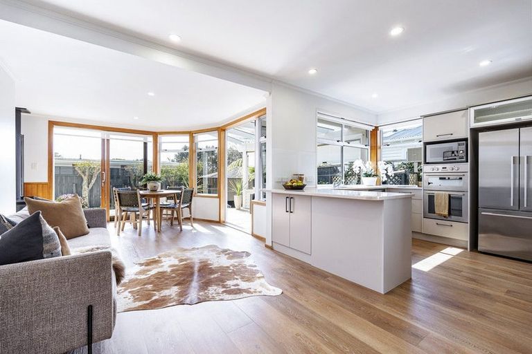 Photo of property in 11 George Street, Lower Vogeltown, New Plymouth, 4310