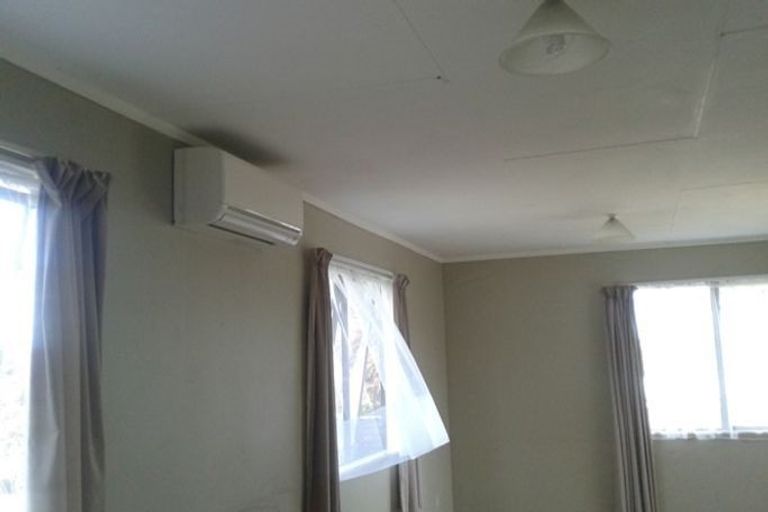 Photo of property in 72 Fraser Drive, Feilding, 4702