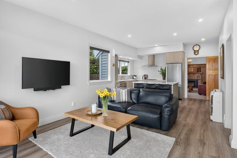 Photo of property in 77 Tomes Road, St Albans, Christchurch, 8052