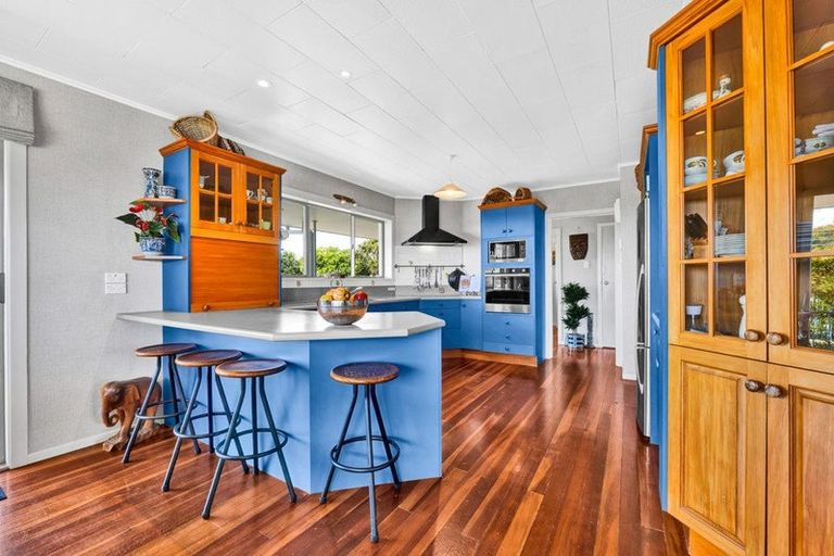 Photo of property in 24 Darwin Crescent, Spotswood, New Plymouth, 4310