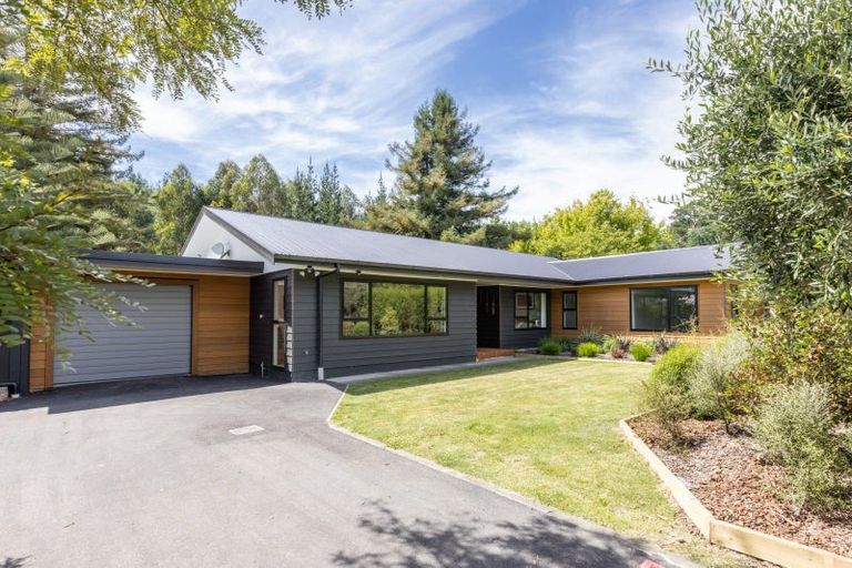 Photo of property in 15 Tokomaru Drive, Havelock North, 4130