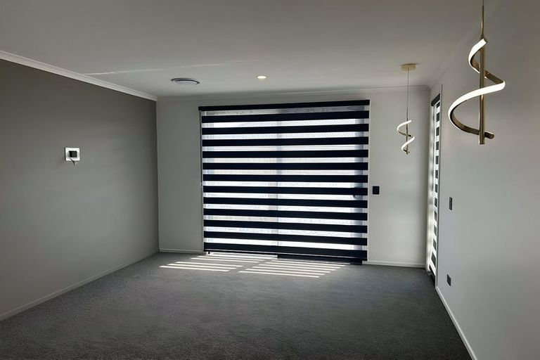 Photo of property in 16 Waterford Farm Road, Halswell, Christchurch, 8025