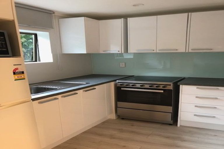 Photo of property in 7a Oban Road, Browns Bay, Auckland, 0630